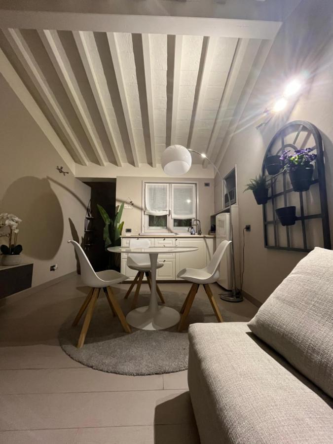 Maison Del Ducato “Cavour 24” Parma Exterior photo